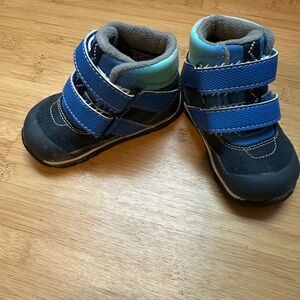 See Kai Run Blue and Black Water Resistant Boots
